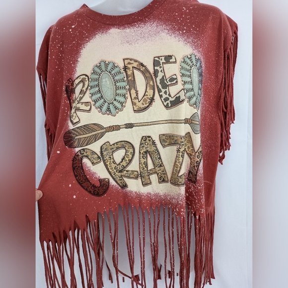 2 FOR $30 Fringed Rodeo Crazy Graphic Top (#1,281) - Picture 1 of 10